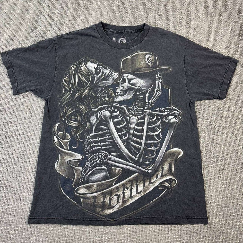 Sabel Skeleton Kissing Graphic T-Shirt Mens Large Black Y2K Streetwear Tee